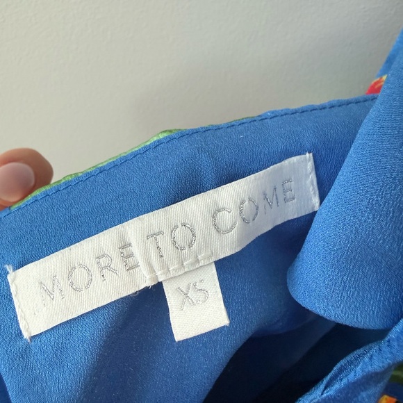 Aminah Mini Dress in Blue Floral - Picture 3 of 4